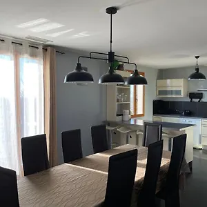 Petite Maison En Pleine Campagne Hébergement de vacances Labastide-Gabausse